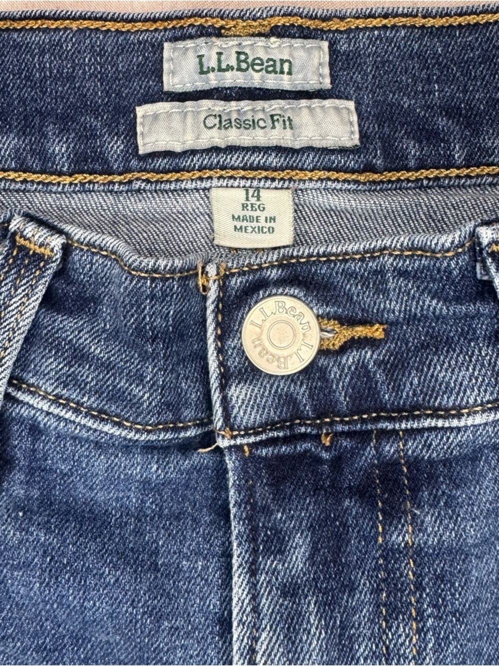 L.L. Bean Classic Fit Jeans Size 14 Dark Wash Straight Leg - Picture 7 of 10